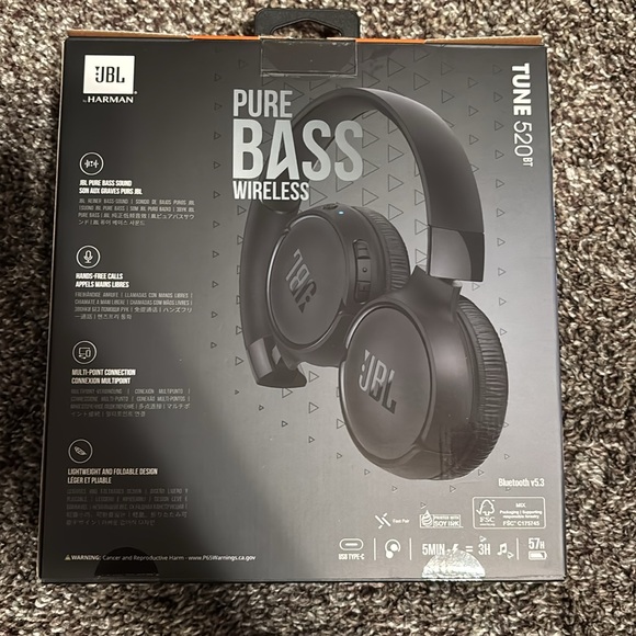 JBL 520BT Headphones - Picture 3 of 12